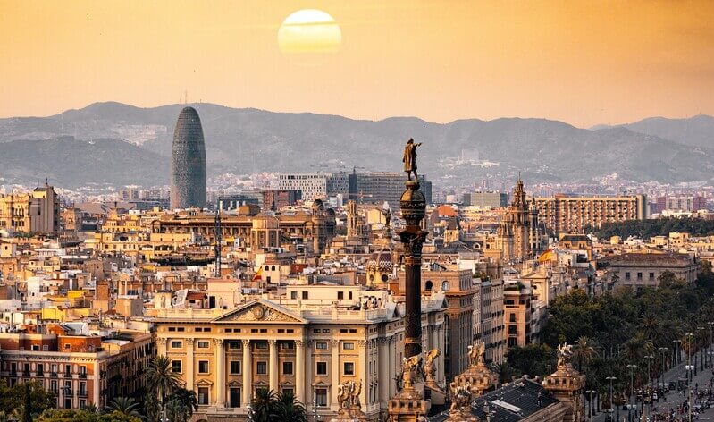 duidelijkheid Zachte voeten Terugbetaling Ontdek alle geheimen van de stad - gratis tours in Barcelona